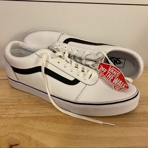 NEW VANS leather classic “old skool” size men 11.5